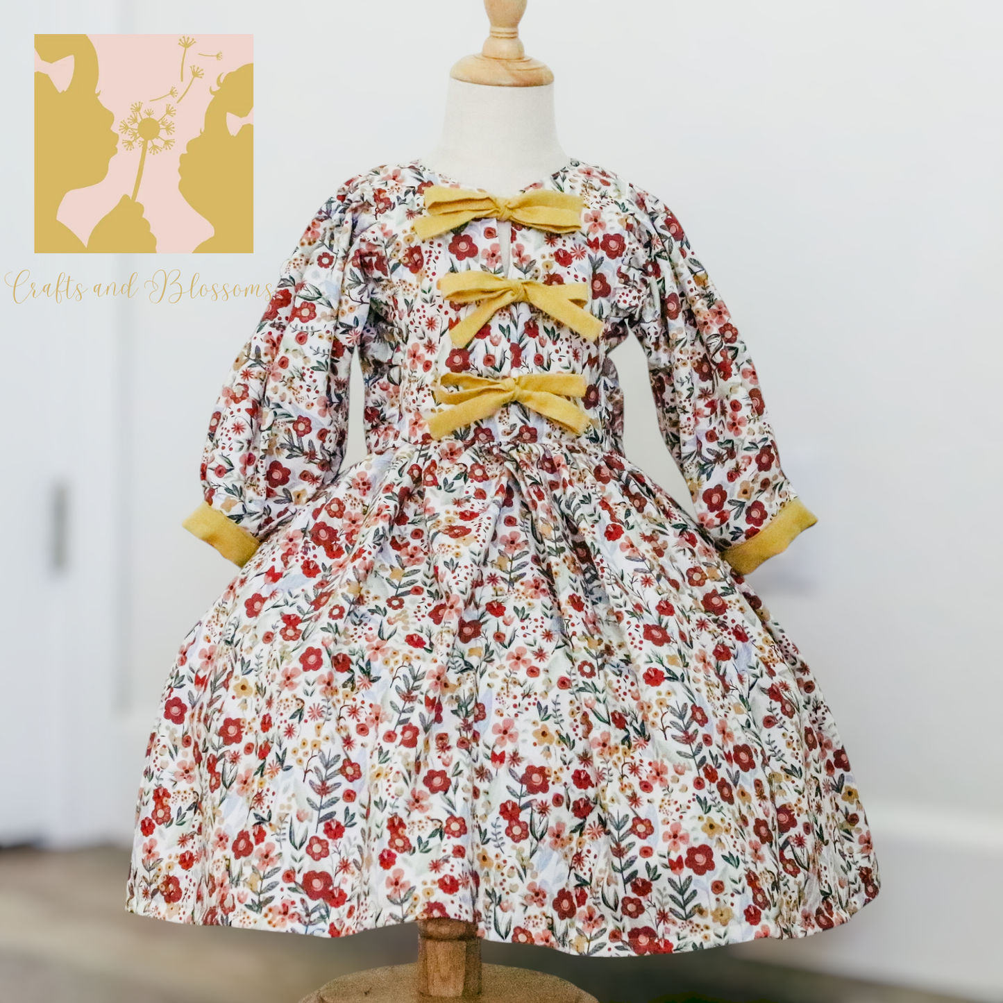 Floral and Blows size 6 (RTS)